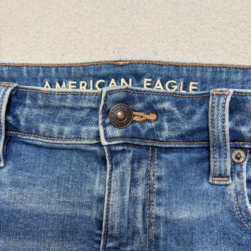 American Eagle Denim Shorts Womens 12 Blue Shortie Distressed Y2K Stretch Cutoff